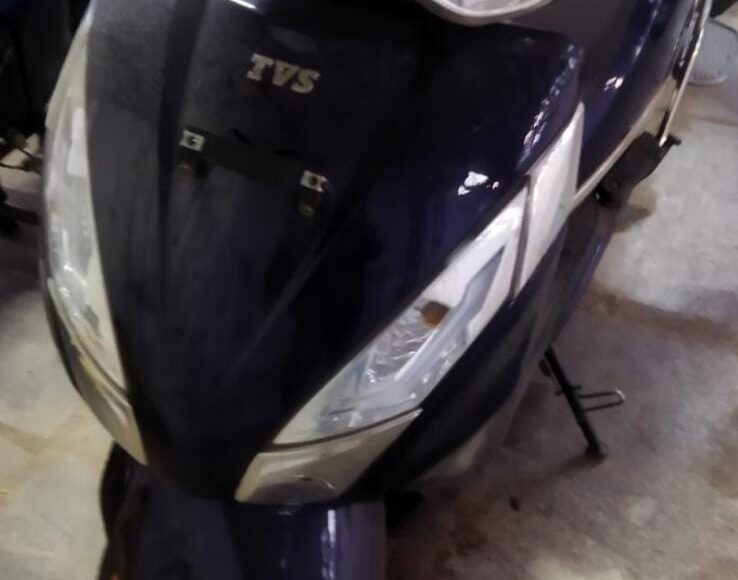 H-8 p.s. seized two wheeler