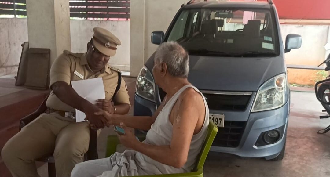 DC-Adyar visited Senior citizen house (3)